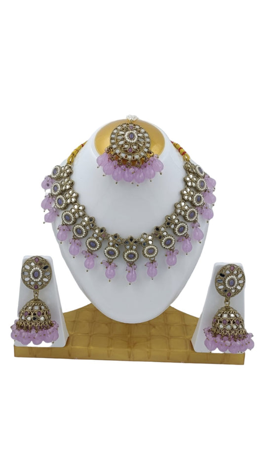 Mirror Necklace earring with Mangtika in Hamburg