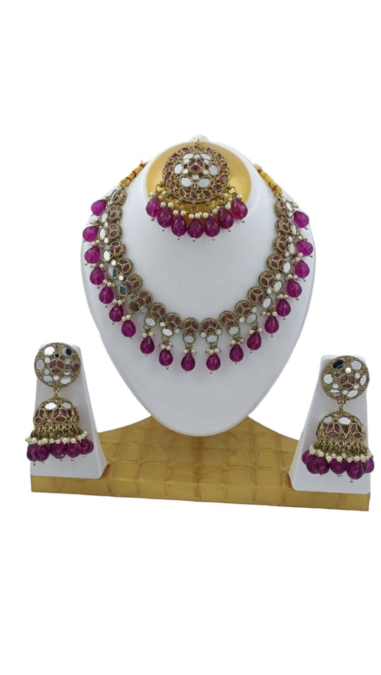 Mirror Necklace earring with Mangtika in Hamburg