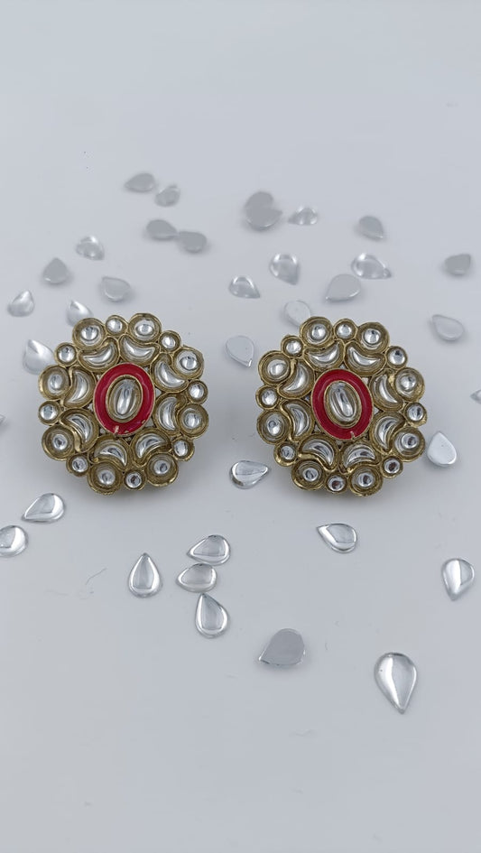 Stone Kundan Flower Stud Earring in Berlin