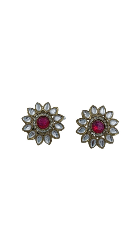 Kundan Stud Earring in Cologne