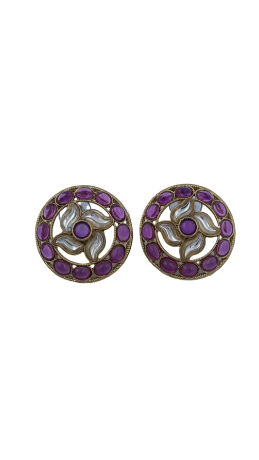 Kundan Stud Earring in Hamburg