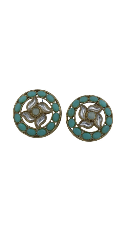 Kundan Stud Earring in Hamburg