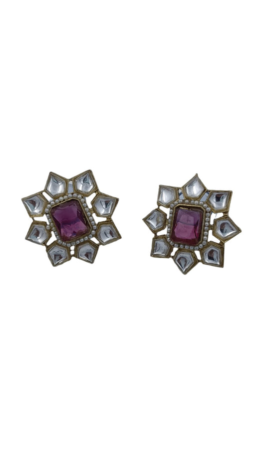 Kundan Stud Earring in Essen