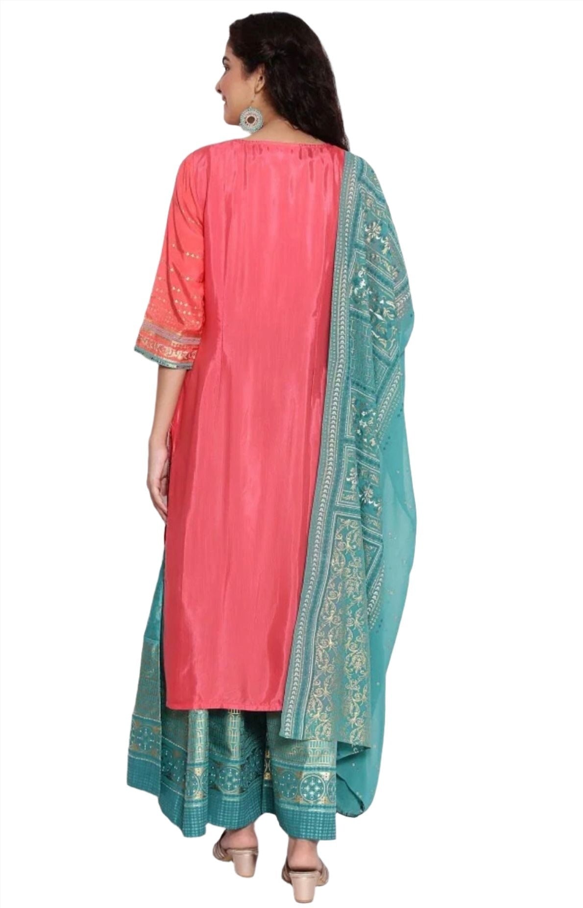 Peach Printed straight Kurta-plazzo-dupatta set in Berlin