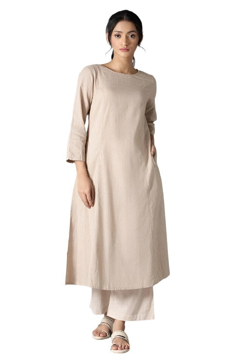 Beige Classic A-Line kurta With Kantha In Round Neck in Paris