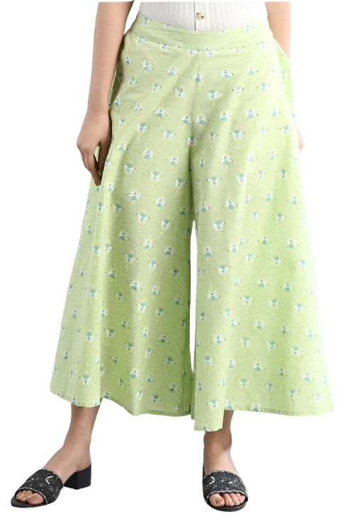 Green Printed Culottes in Essen