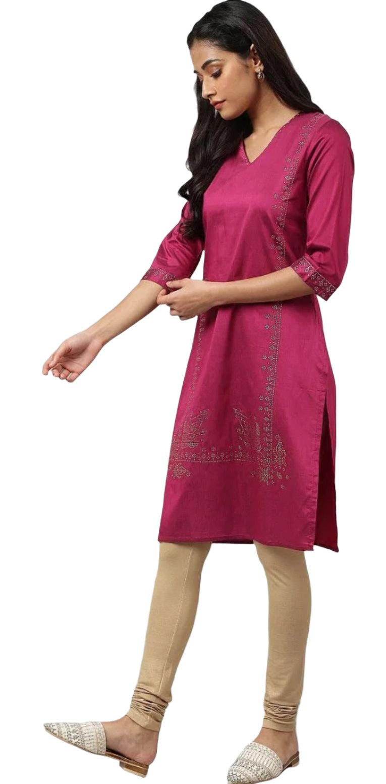 Magenta Mukaish Printed kurta With Sequins in Essen