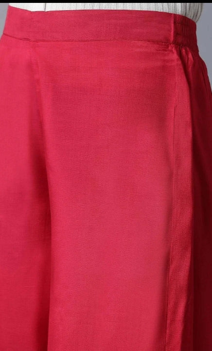 Dark Pink Parallel Pants in Essen