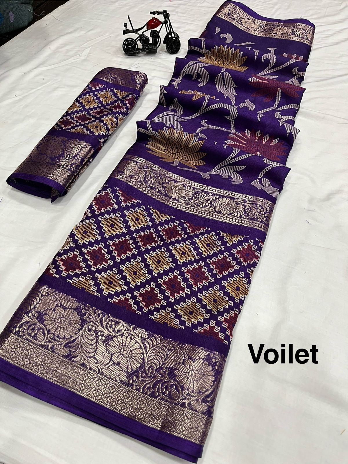 Indian silk Saree in Germany