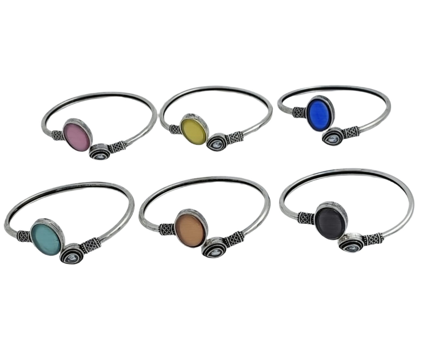 Oval shape Bracelet in Germany