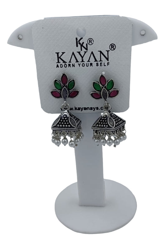 Trendy Ethnic Silver Earrings in Essen