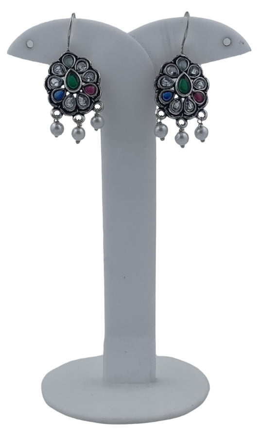 Studded Circular Studs Alloy Stud Earring in Berlin