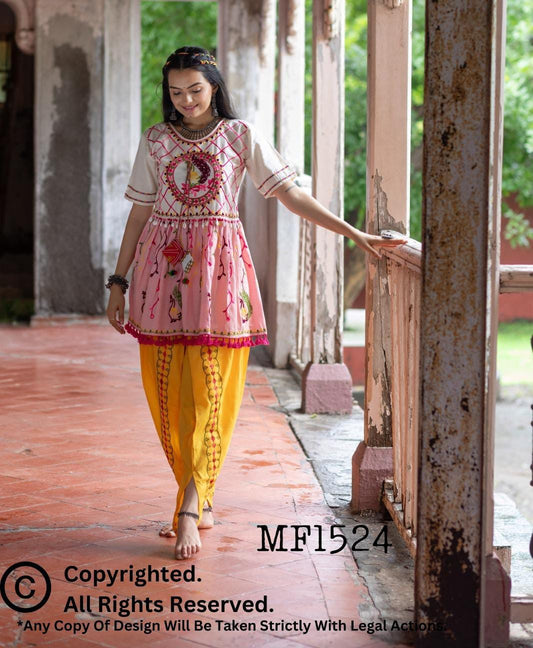 Navratri Garba Special Kedia and Tulip Pants for Women's in Berlin