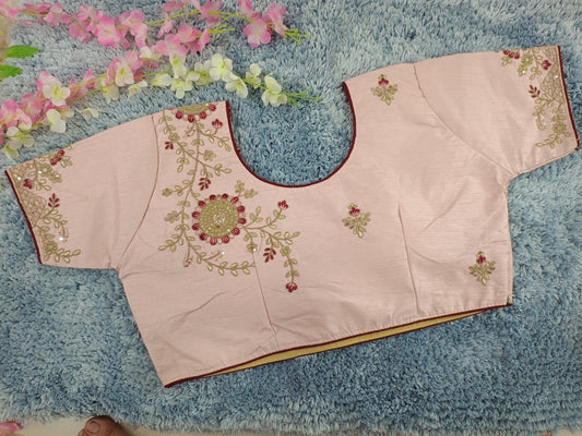 Slim Fit Blouse in Essen