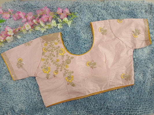 Beautiful Blouse in Munich