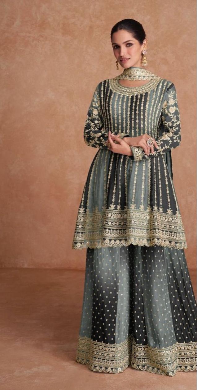 Embroidered Chinon Silk Pakistani Suit in Berlin
