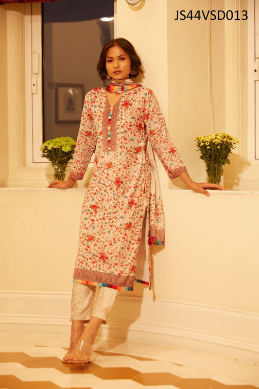 Printed Velvet Straight Kurta With Dupatta in Germany
