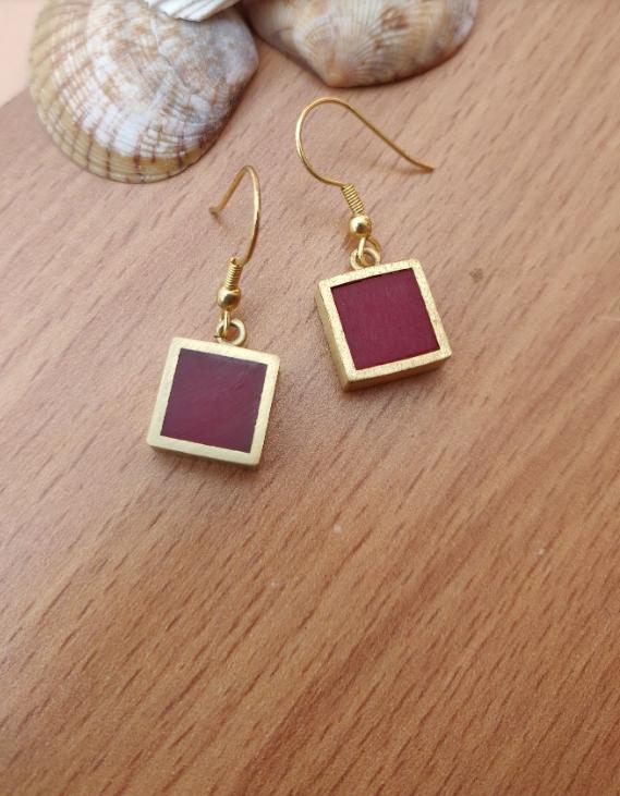 Elegant Resin Fashion Earrings for Women in Berlin
