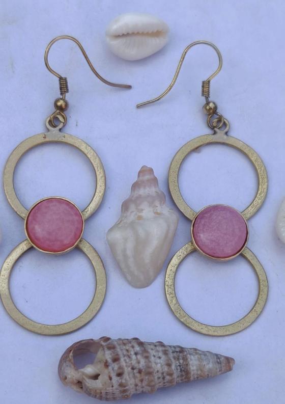 Women's Drop Earrings in Munich