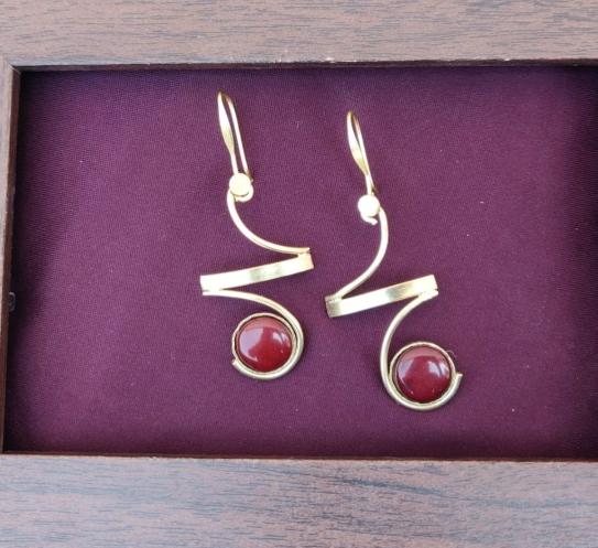 Trendy Drop Earring in Berlin