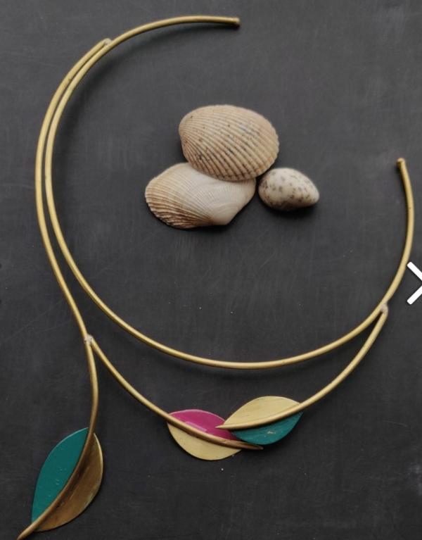 Patinated Metal Golden in Berlin