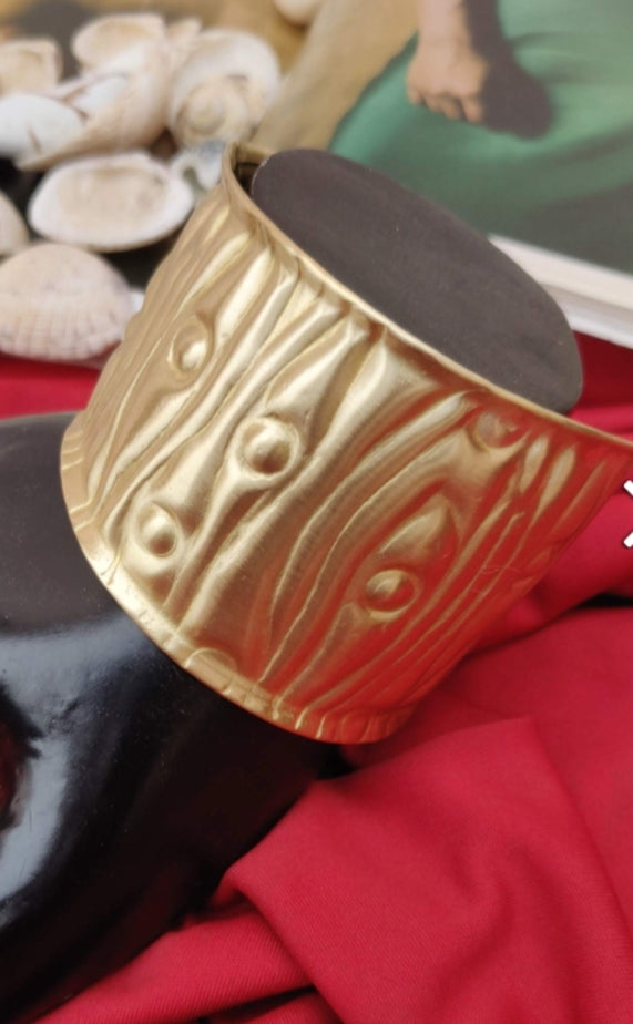 Golden High Quality Brass Bracelet in Munich