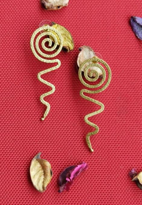 Dangle Earring in Germany