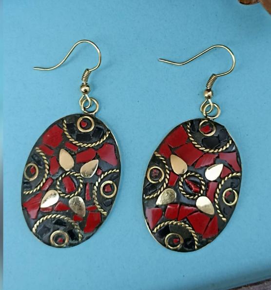 Charming Premium Quality Tibetan Laq Earrings in Germany
