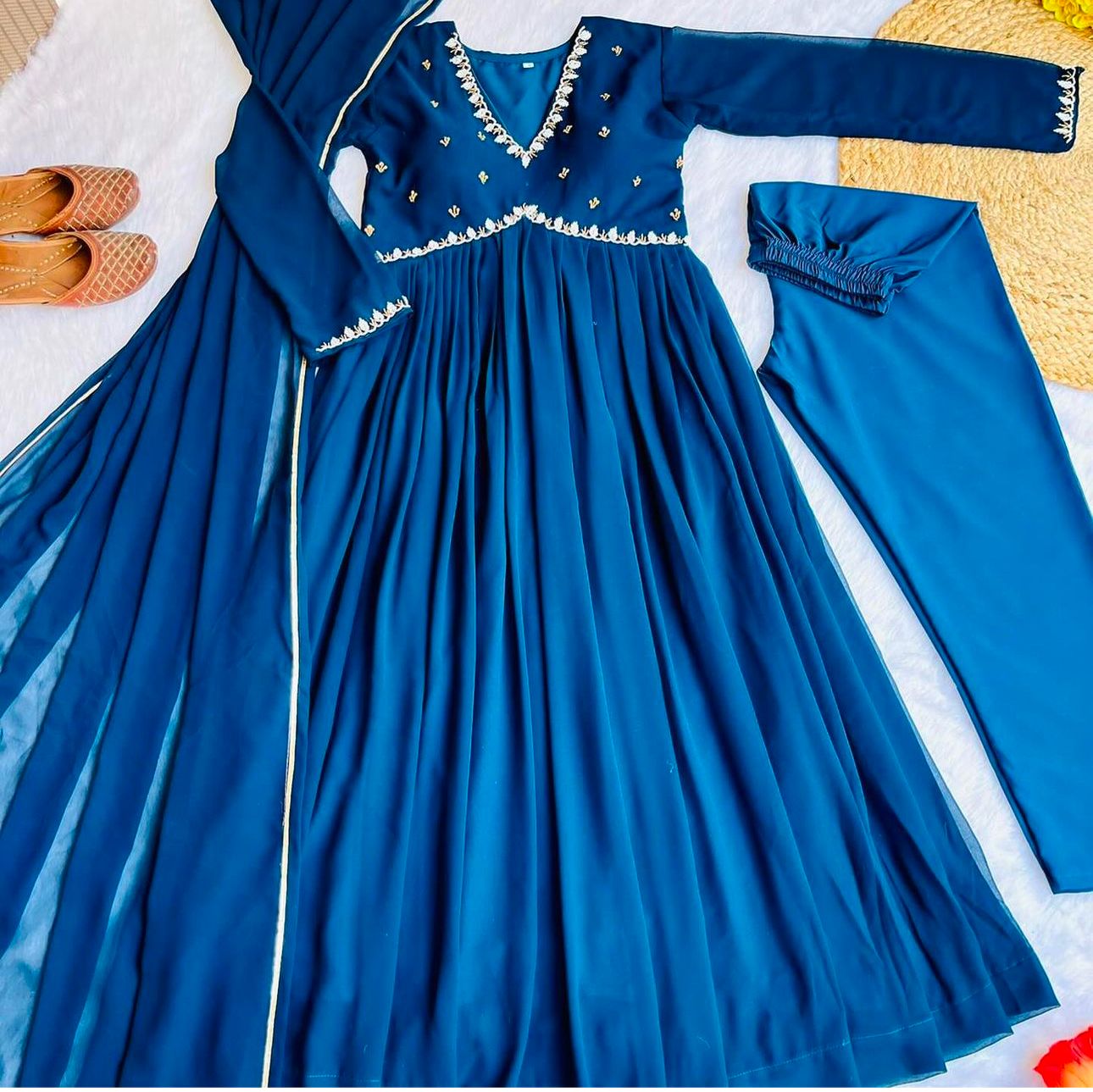Women Alia cut kurti Nayra cut kurti Anarkali kurti with pant in Germany