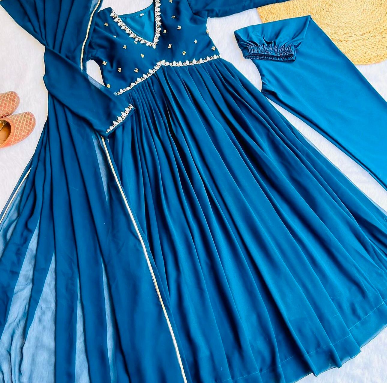 Women Alia cut kurti Nayra cut kurti Anarkali kurti with pant in Germany