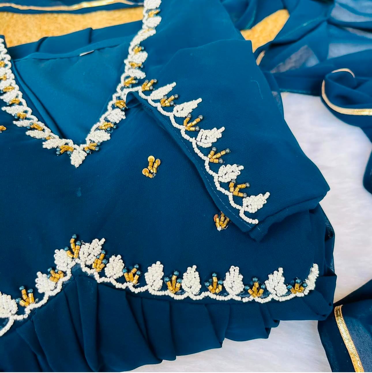 Women Alia cut kurti Nayra cut kurti Anarkali kurti with pant in Germany