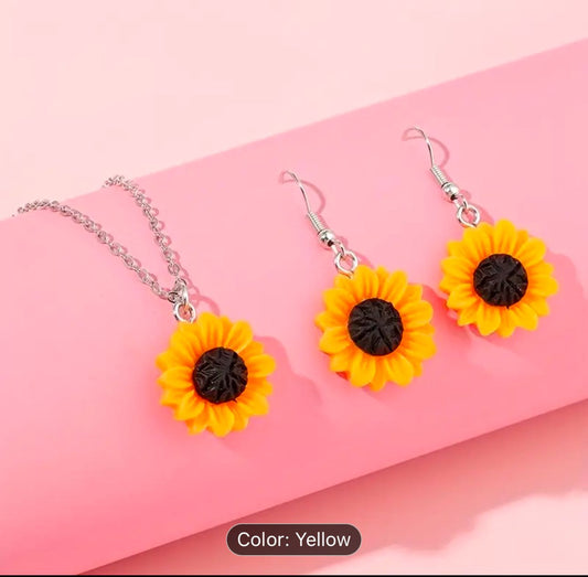 Sunflower Earring and chain Sunshine Women Jewelry in Munich