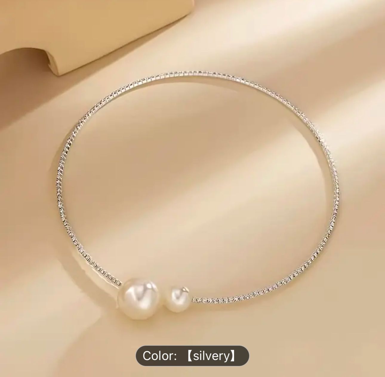 Open Collar Necklace Pearl Necklace in Munich