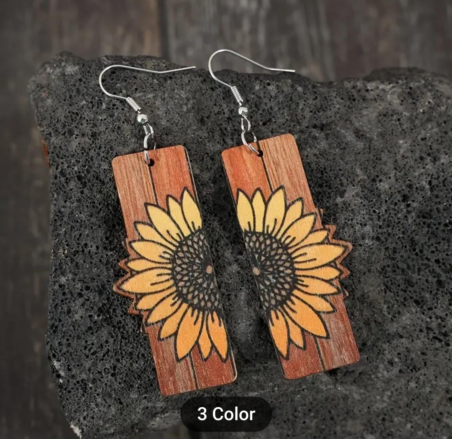 Lightweight Wooden Sunflower Earrings in Munich