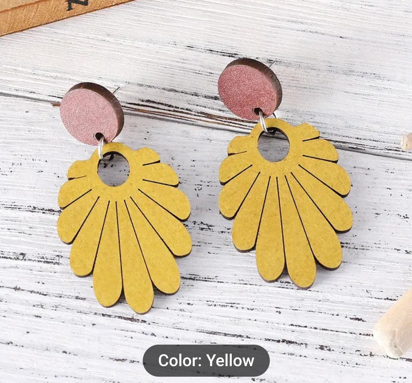 Boho Floral Leaf Shaped Dangle Earrings in Germany