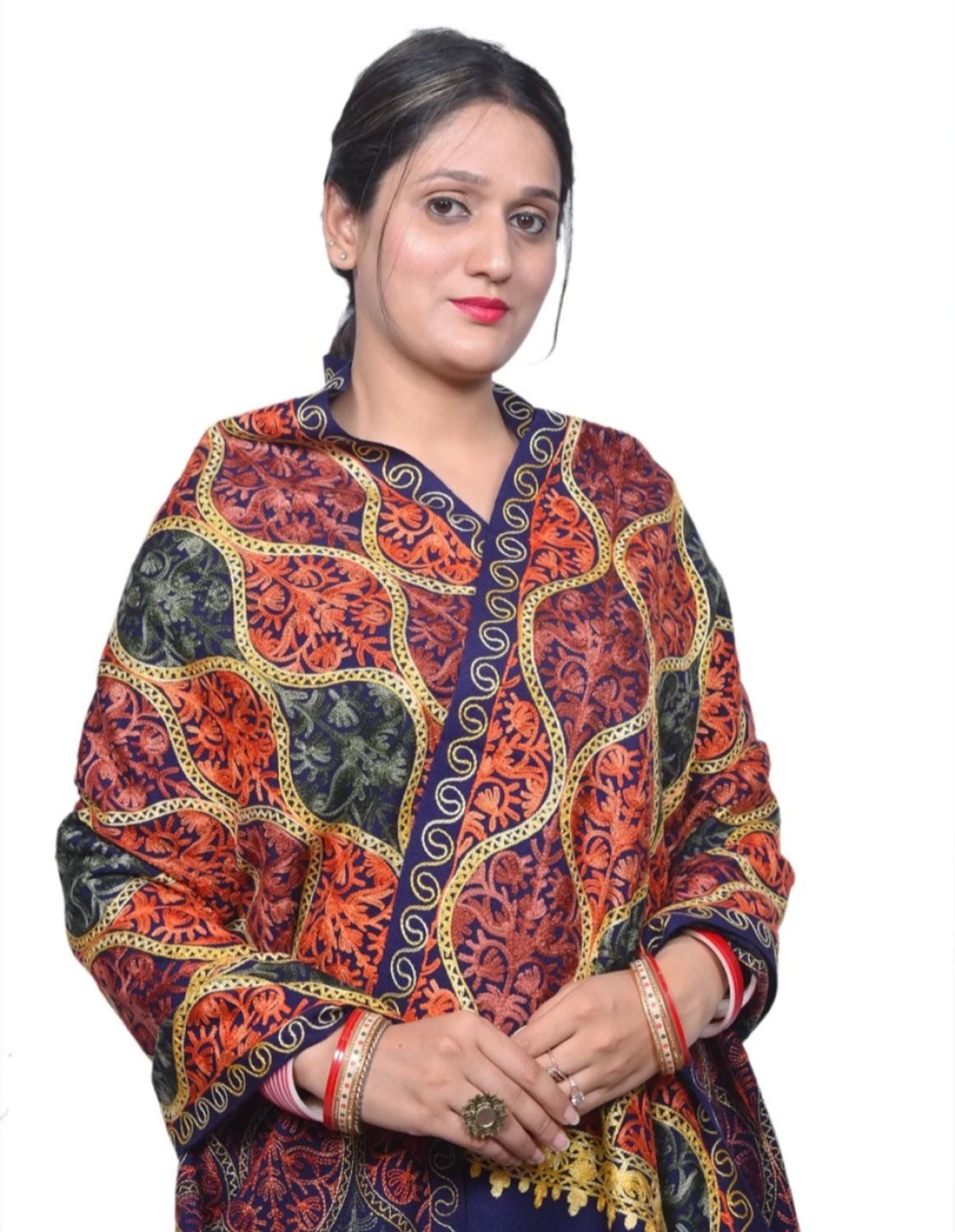 Women's Kashmiri Aari Embroided MATKA Cashmilon Stoles in Germany