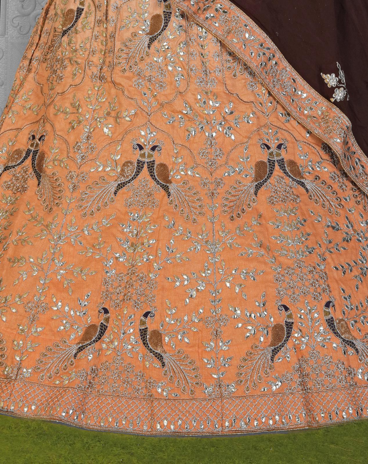 Beautiful Embroided Lehanga in Berlin