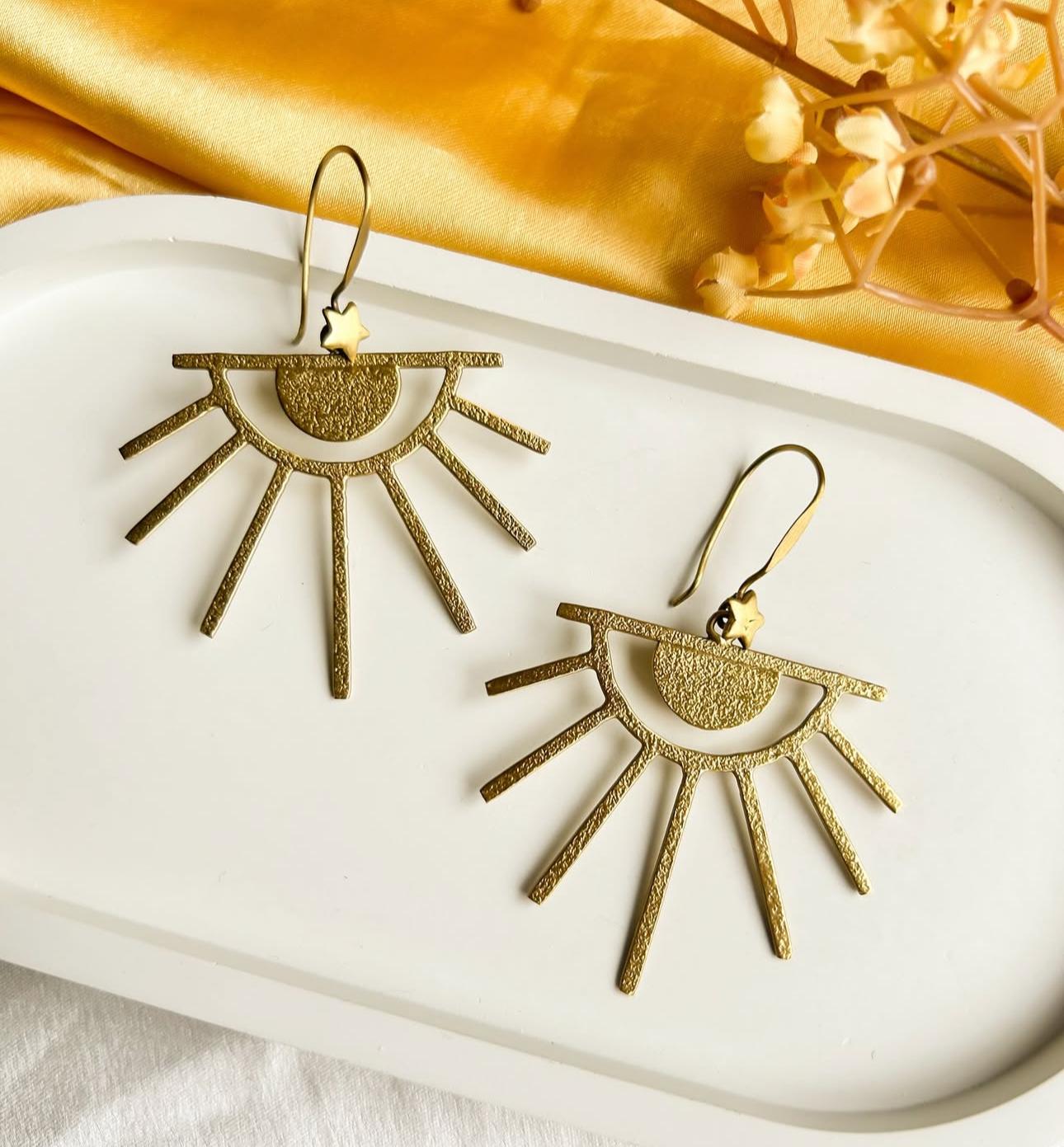 Golden Brass Fancy Earrings For Girl And women in Munich