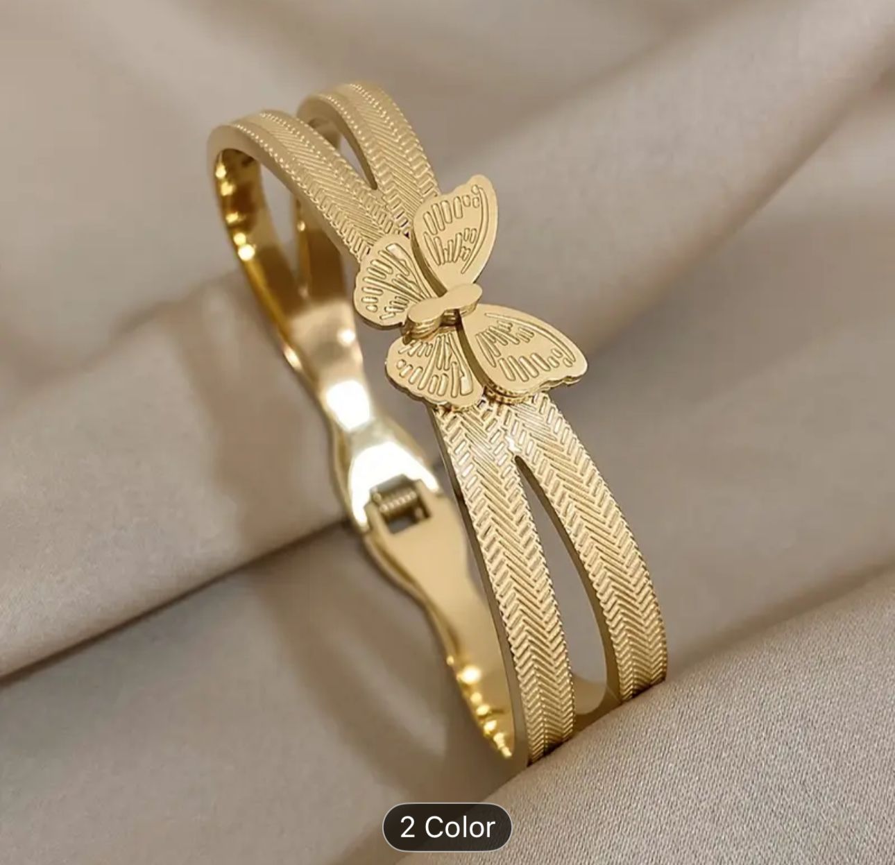 Trendy Butterfly Stainless Steel Charm Bracelet in Berlin