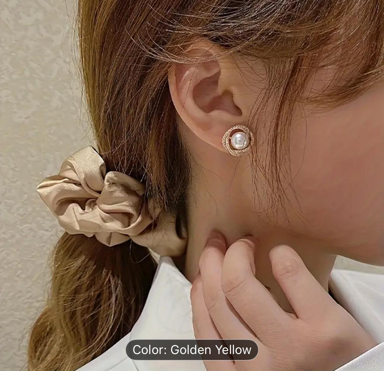 Round Pearl Zircon Korean Earrings in Germany
