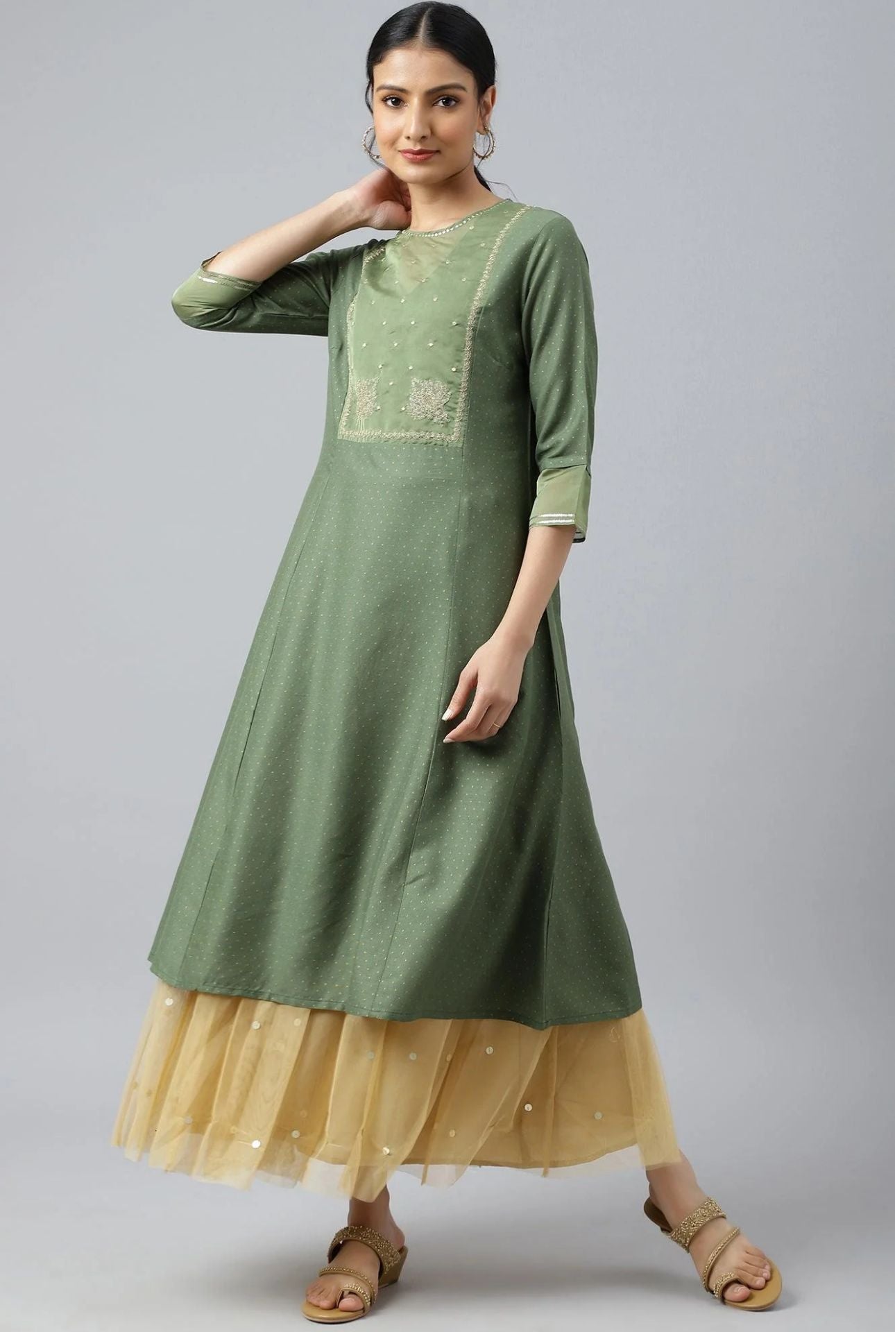 Olive Green A-Line Embroidered kurta With Sequins in Munich