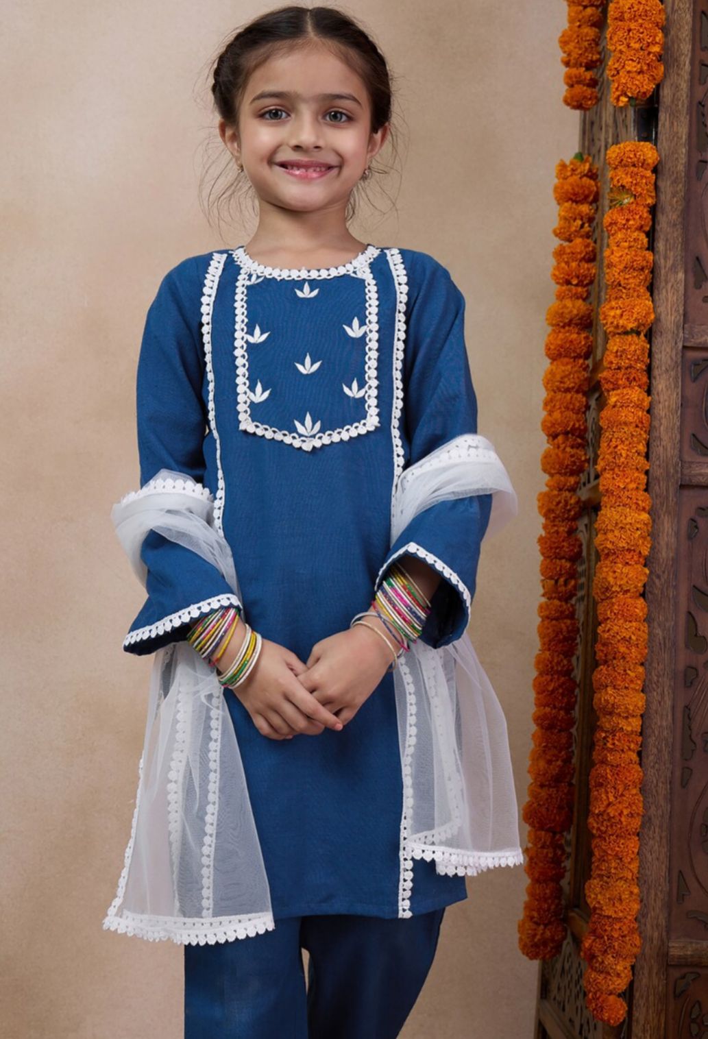 Girls Floral Yoke Design Regular Kurta With Trousers Dupatta in Munich