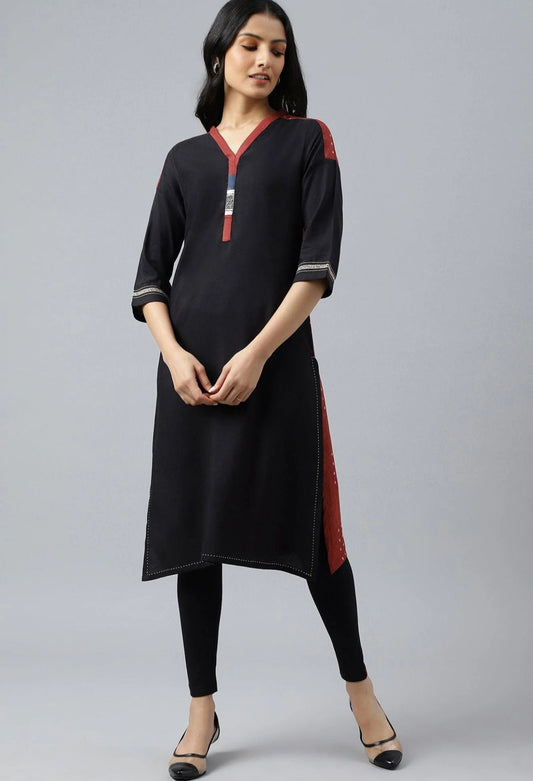 Black Straight Kurta in Berlin