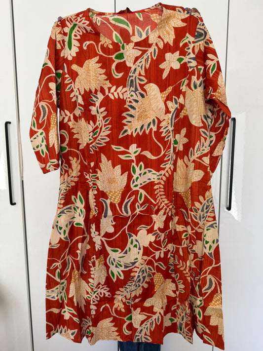 Women Floral Print Pure Cotton Straight Kurta in Berlin