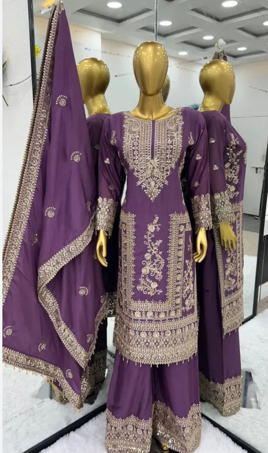 Embroidred Designer Kurta set in Berlin