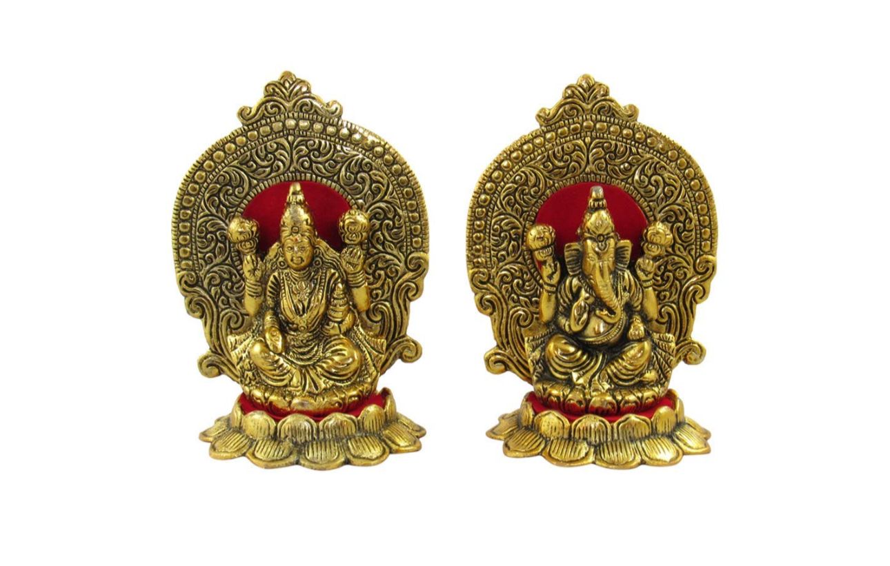 Decorative Laxmi Ganesha Statue in Munich