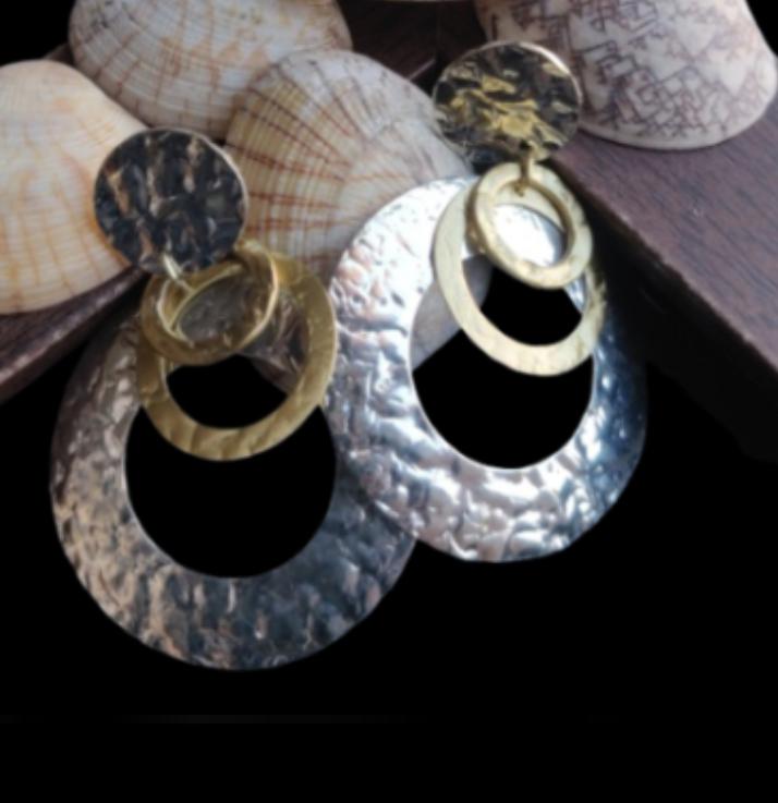Dangle Earring Bold Metallic Silver Geometric Earrings for a Statement Look in Germany