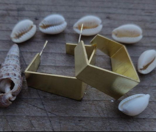 Brass Handmade Square Shape Hoop Earring for Women and Girls in Germany