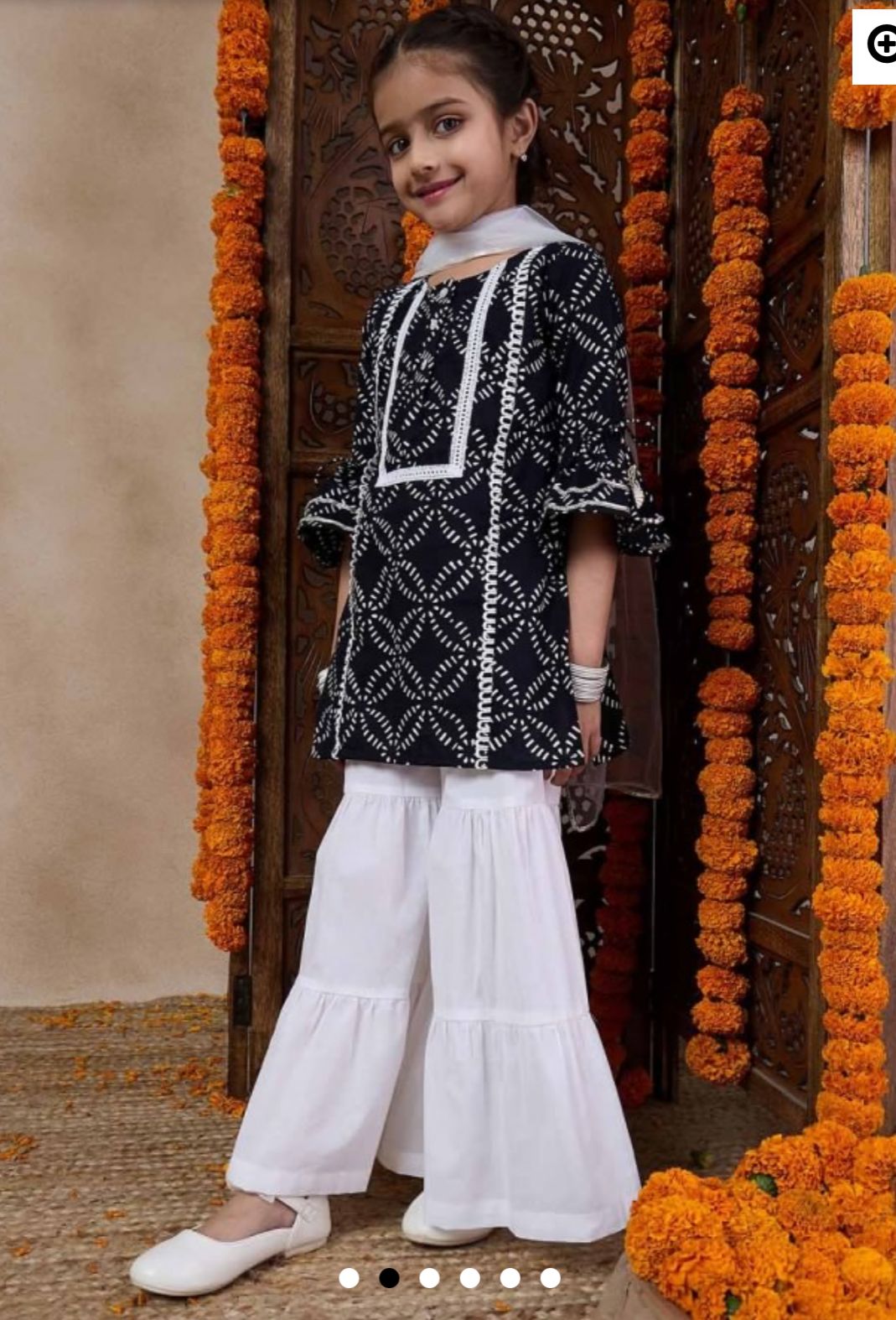 Girls Geometric Print Kurta Suit Set in Munich