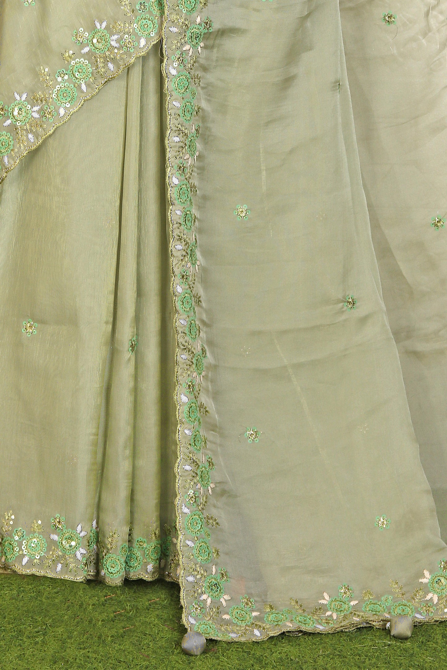 Unique Chiffon Saree  in Berlin